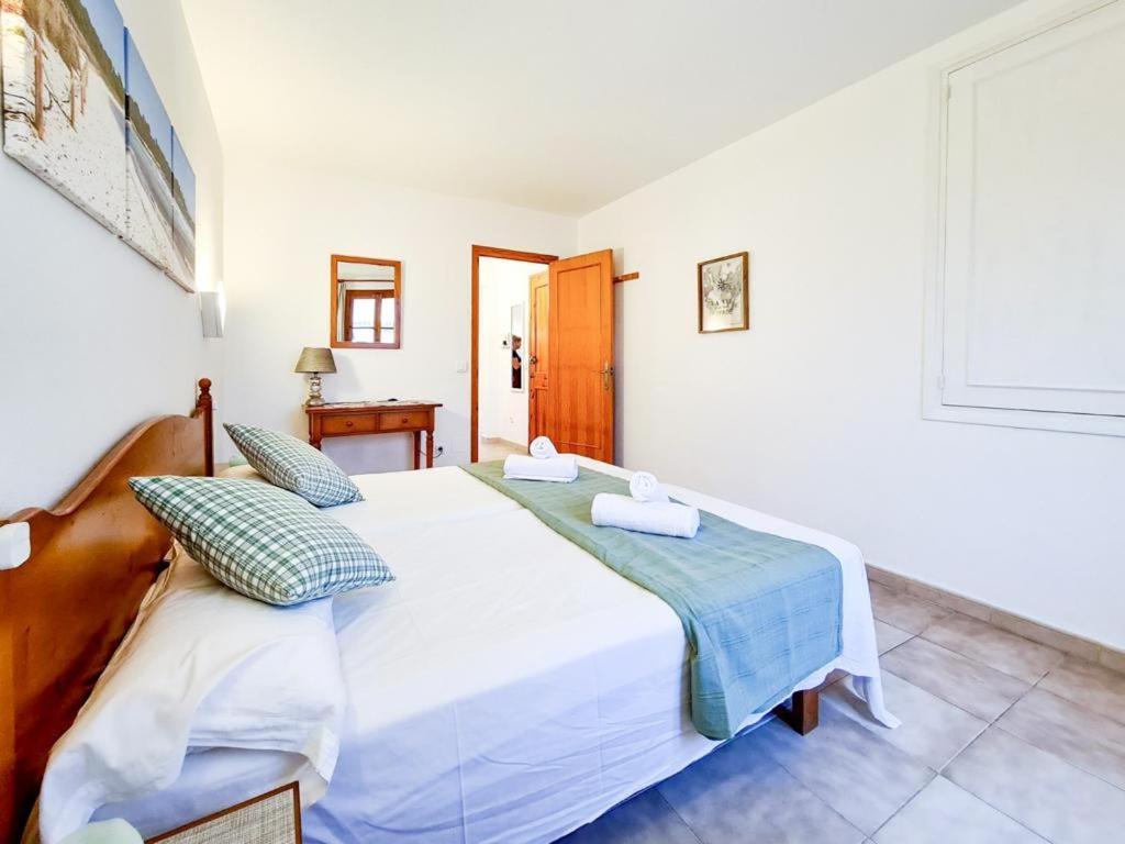 Calan Blanes Park, Cb, Apm 2142 Cala'N Blanes (Menorca)